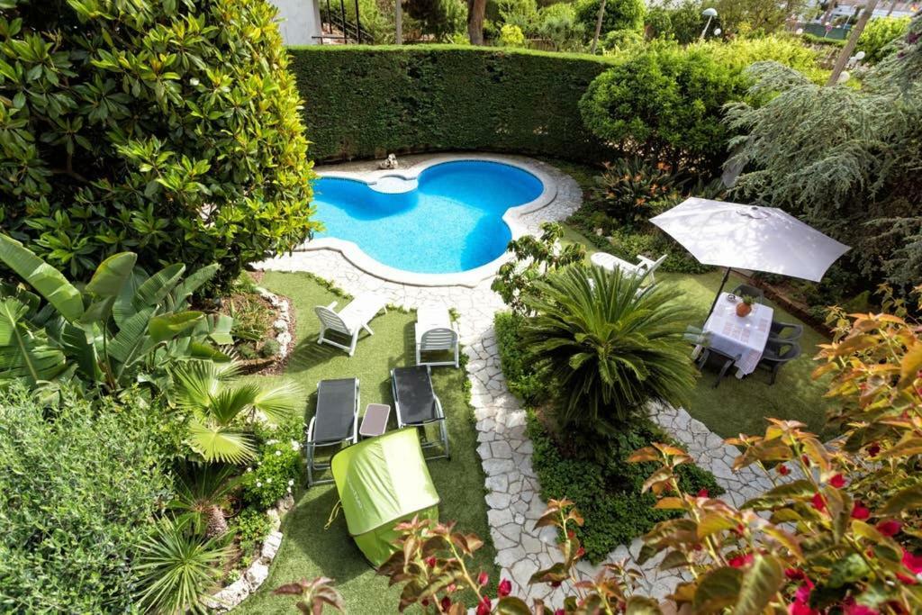 Villa Paquita กาเลญา ภายนอก รูปภาพ